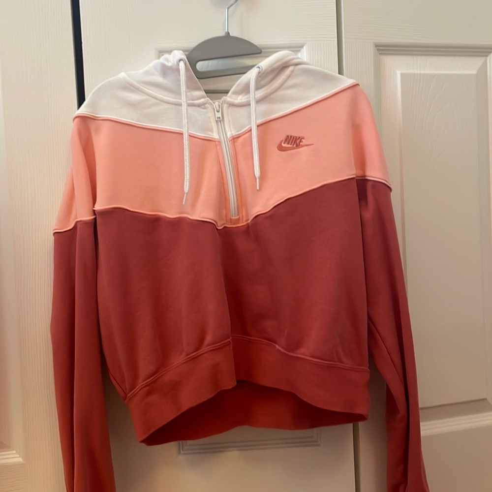 Nike Cropped Hoodie